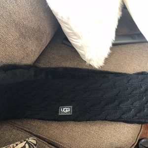 New Ugg Scarf